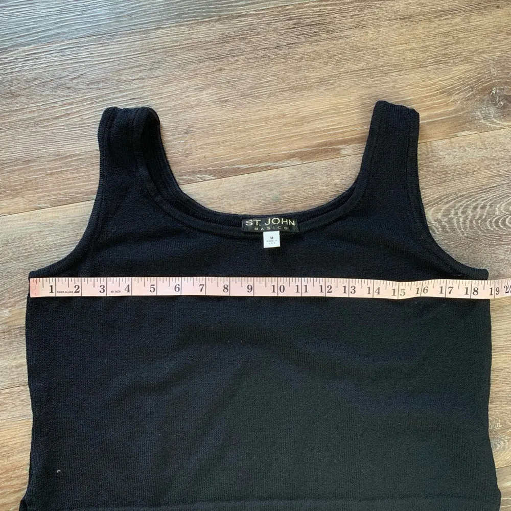 St. John Basics Black Santana Scoop Neck Tank Top M - Image 4