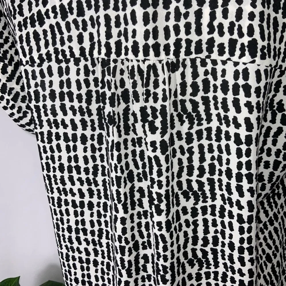 Stitch Fix Daniel Rainn Black & White Short Sleeve Tie Front Blouse M - Image 4