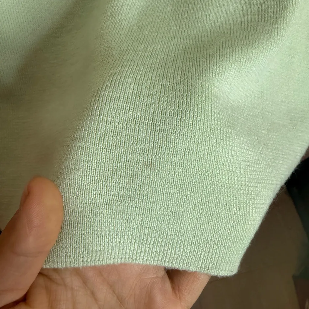 Loft Vintage Key Lime Green Merino Wool Turtleneck Sweater - Image 4