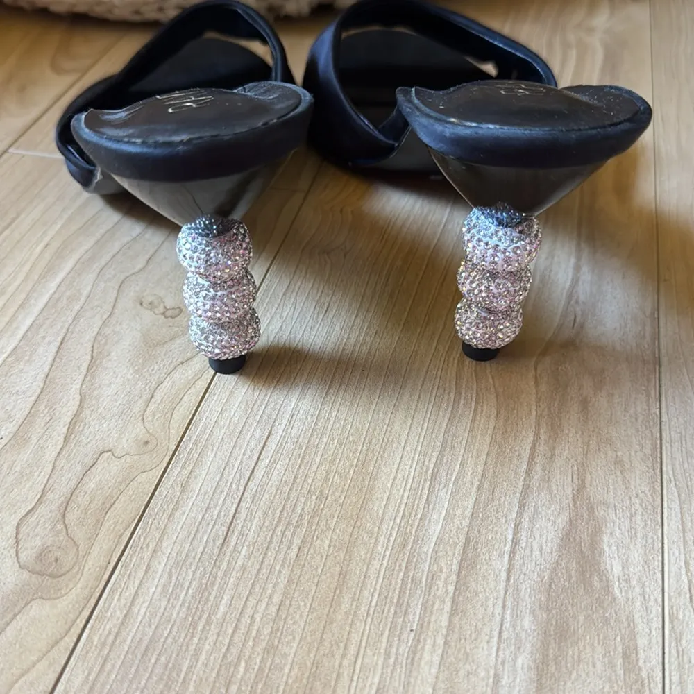 RAYE Black Shoes with Embellished Heels - Image 4