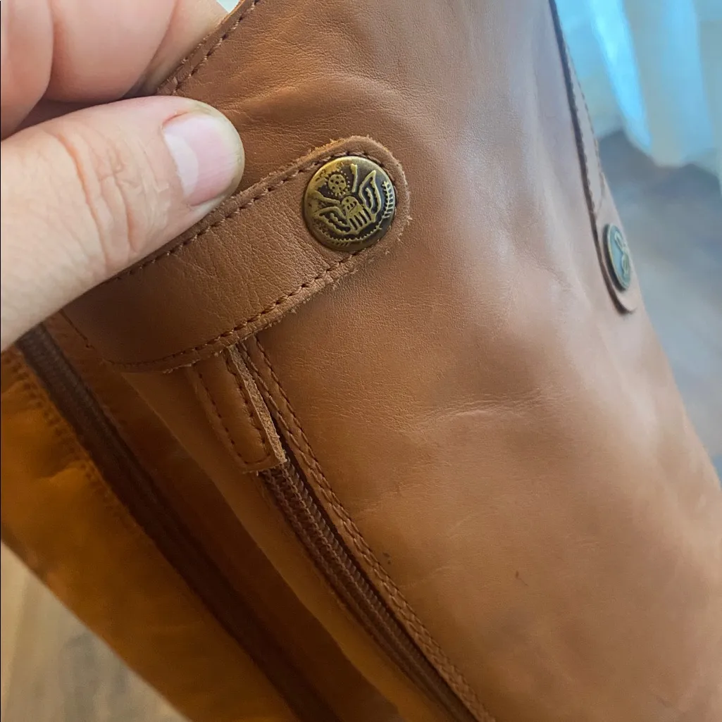 Sam Edelman  Brown Leather Interior - Image 4