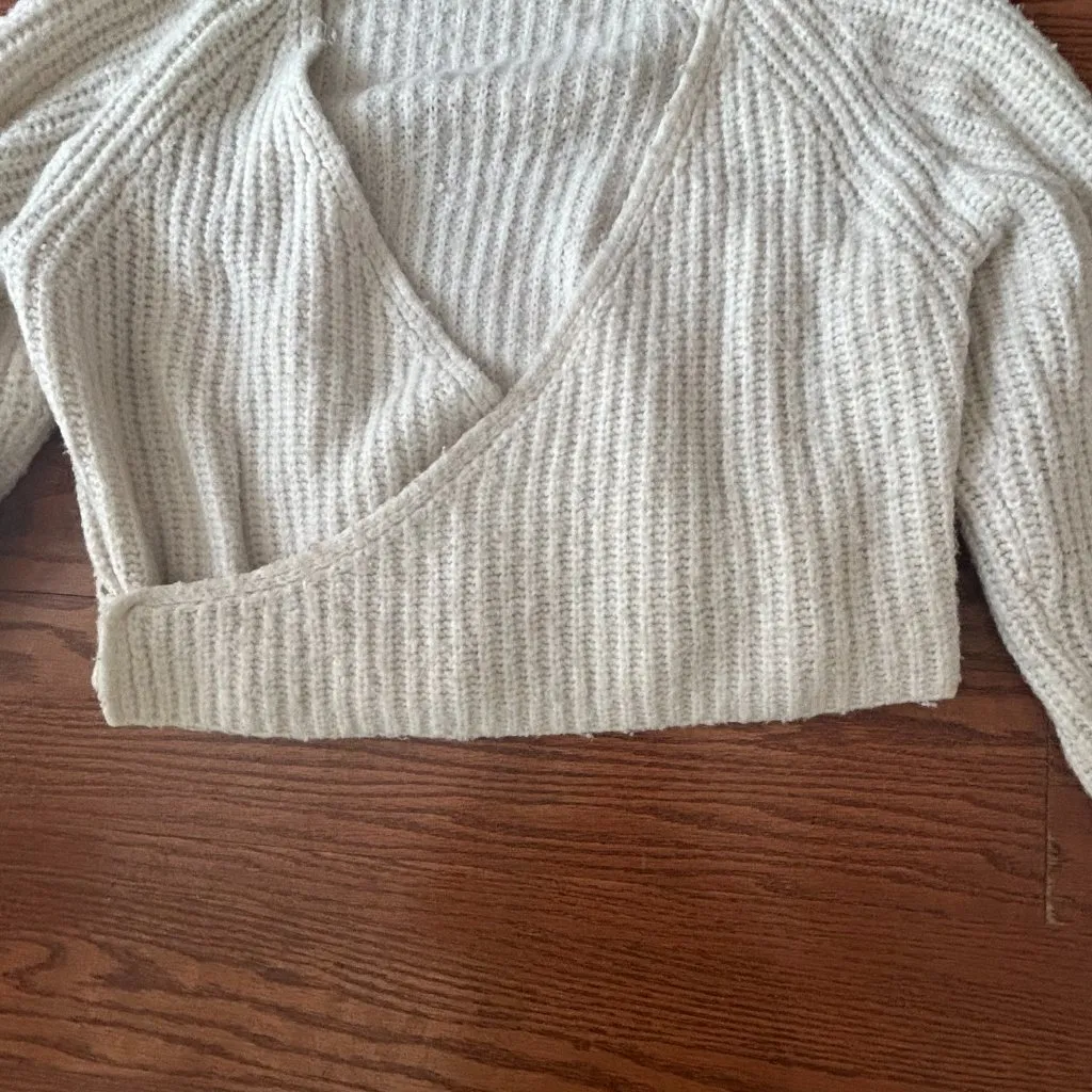 Wild Fable Wrap Sweater Pointelle Sleeves V Neck Ivory Size Small Chunky Knit - Image 3