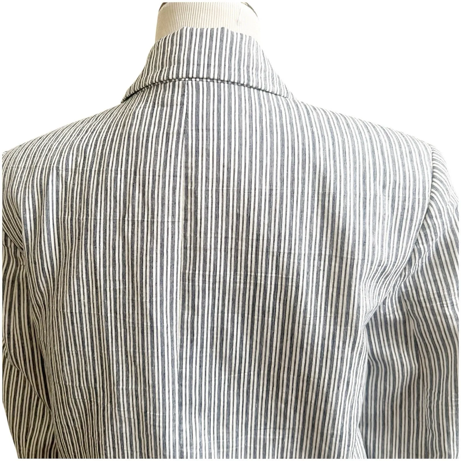 Zara Women’s Striped Linen Blend Boyfriend Blazer Size Medium Two Button Blue - Image 8