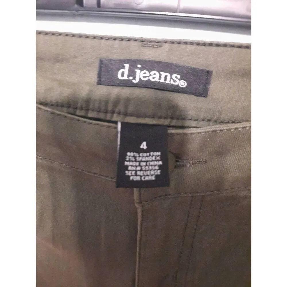 D. Jeans Size 4 Olive Green Skinny Jeans - Image 2