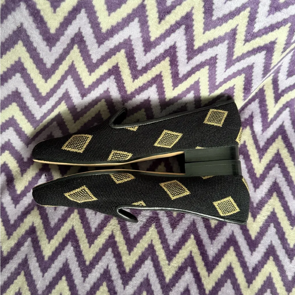 Vaneli Black and Gold Patterned Loafers Size undefined - Image 4