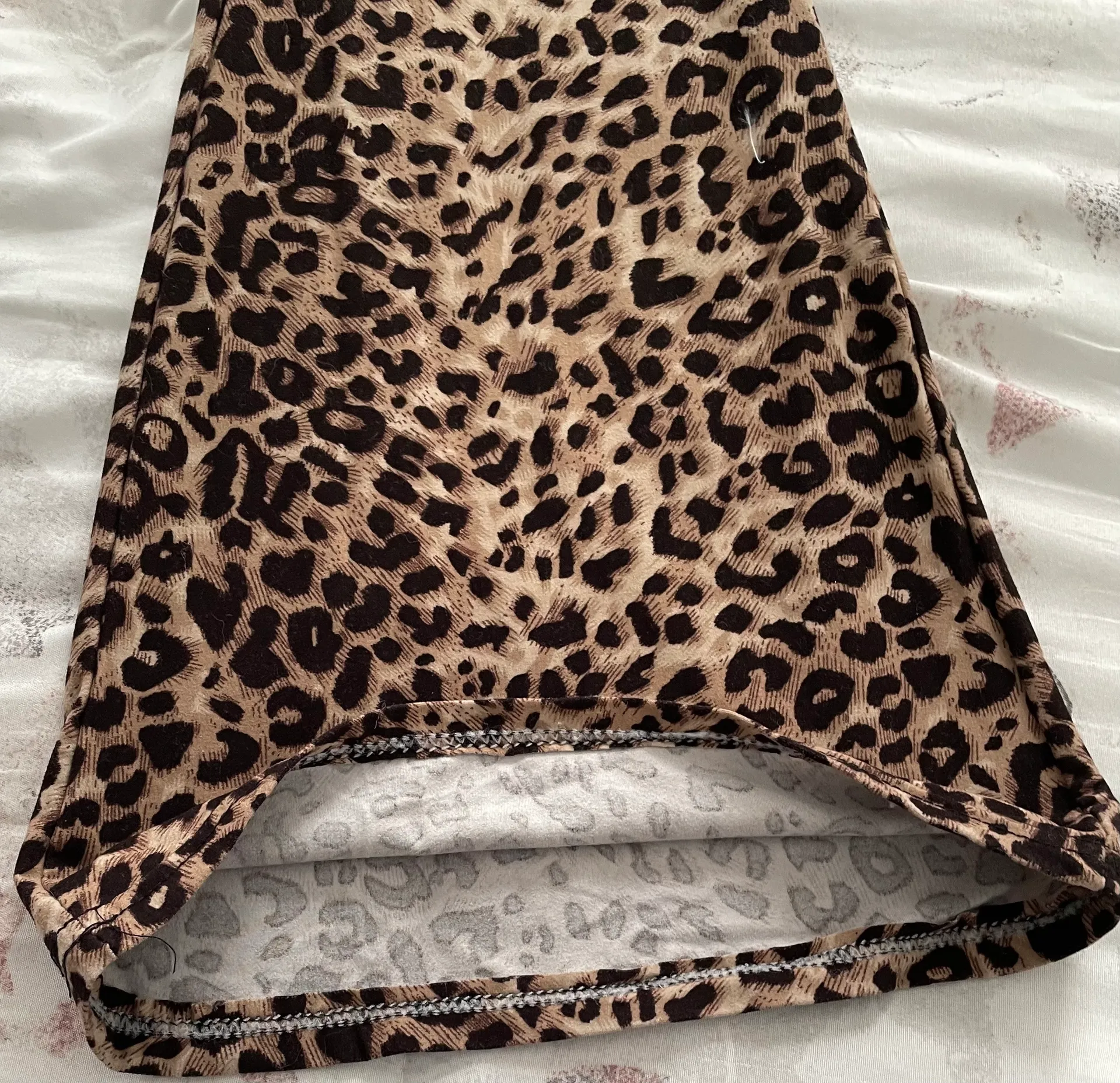 Satina Animal Cheetah Print Flare Leg High Waist Pants, size S  - Image 13