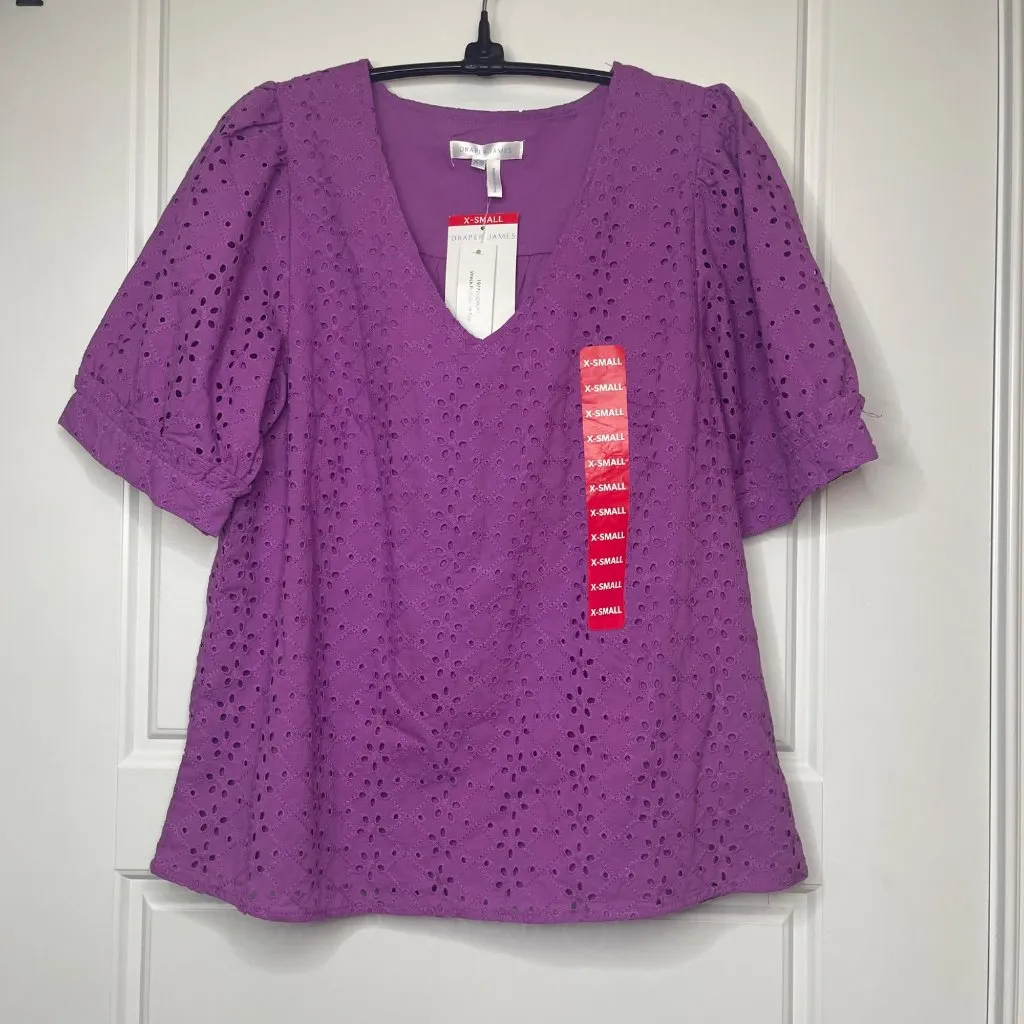 Draper James V-Neck‎ Puff Sleeve Top Women's XS Purple Eyelet 100% Cotton NEW - Image 2