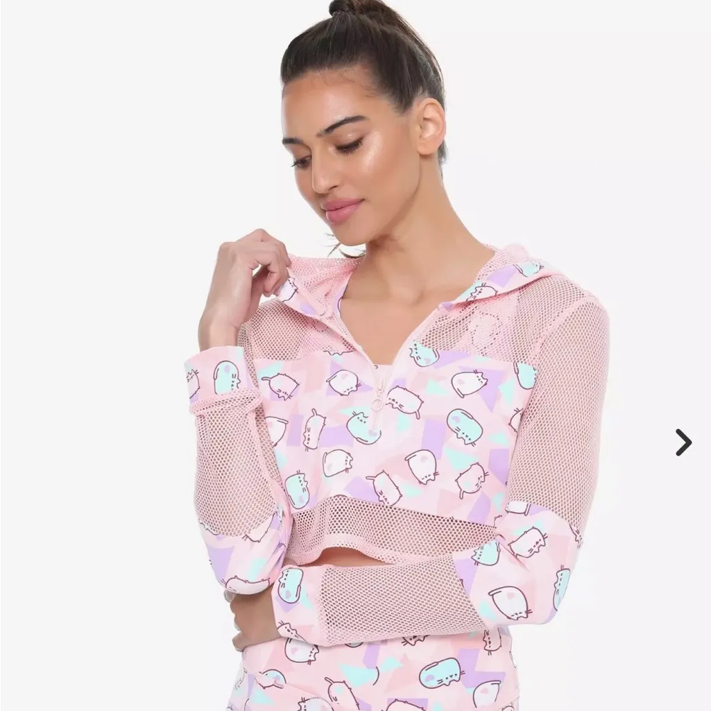 Hot Topic Pusheen Active Crop Jacket Size Large Pink Mesh Hoodie Pullover - Image 3