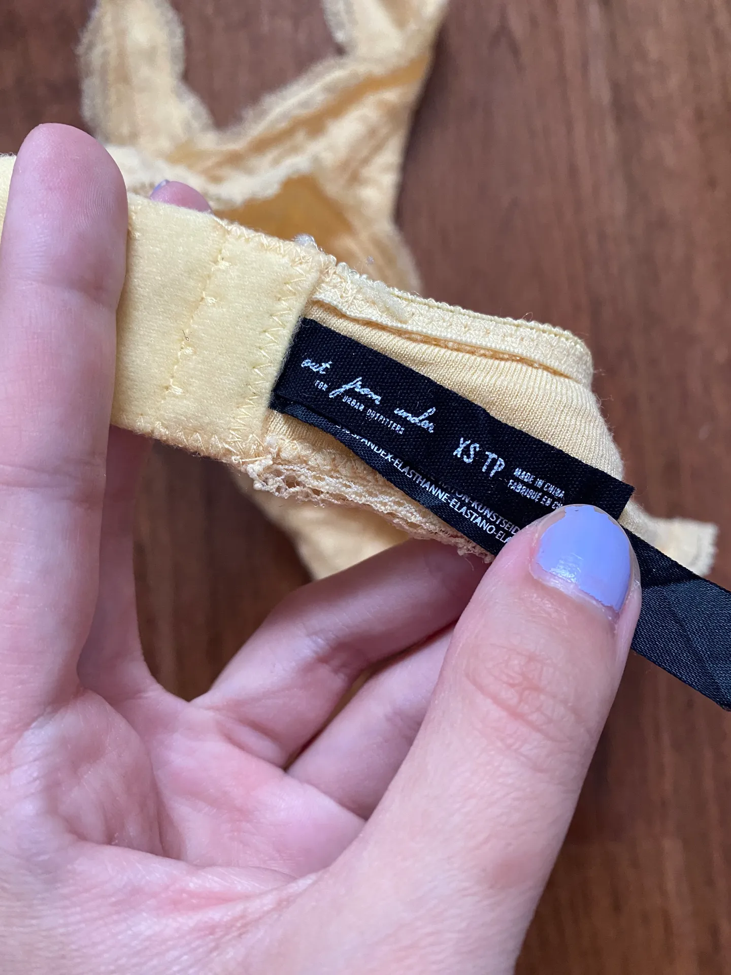 Lightly worn  urban outfitters yellow lace halter bralette - Image 5