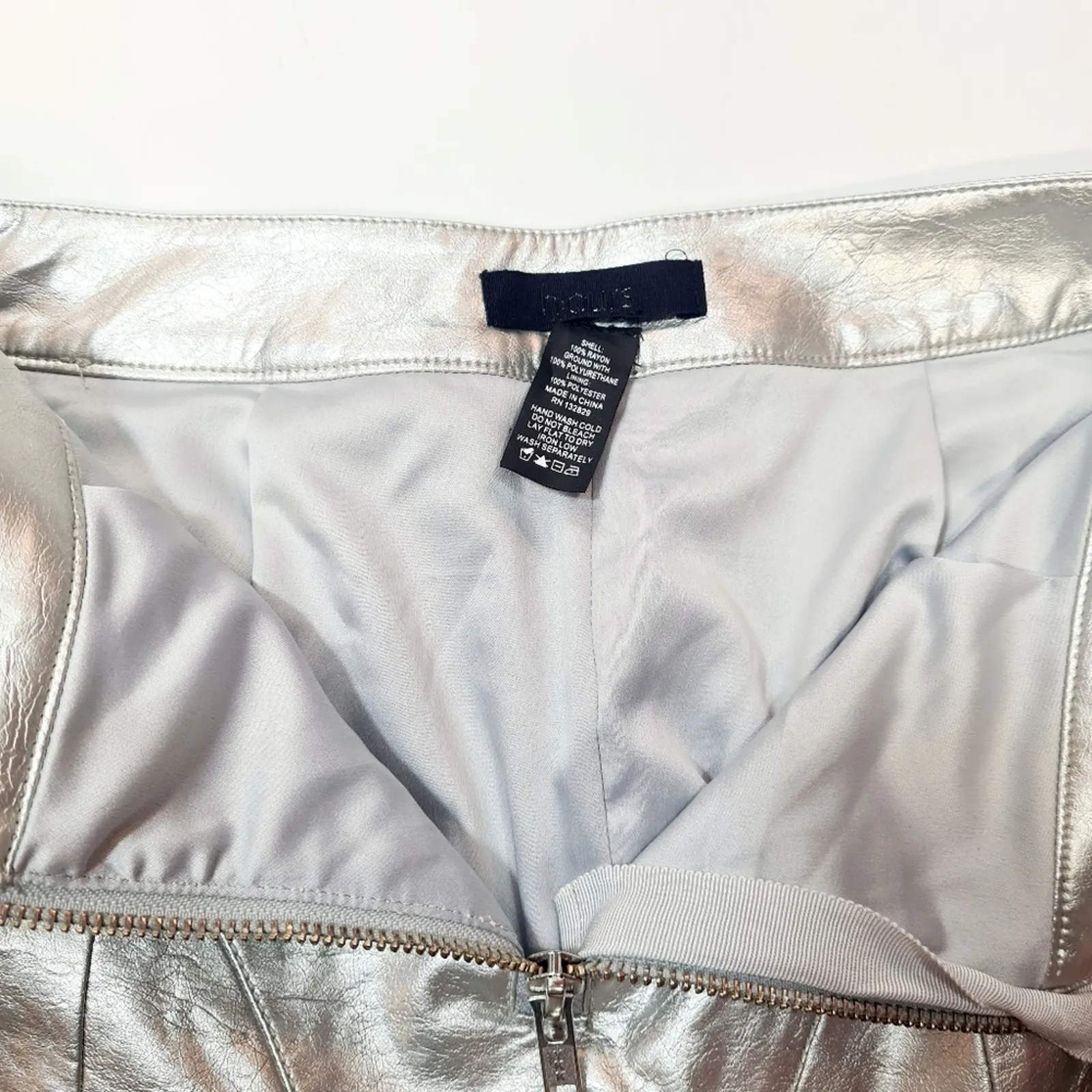 h:ours Nola Pants in Silver Small - Image 8