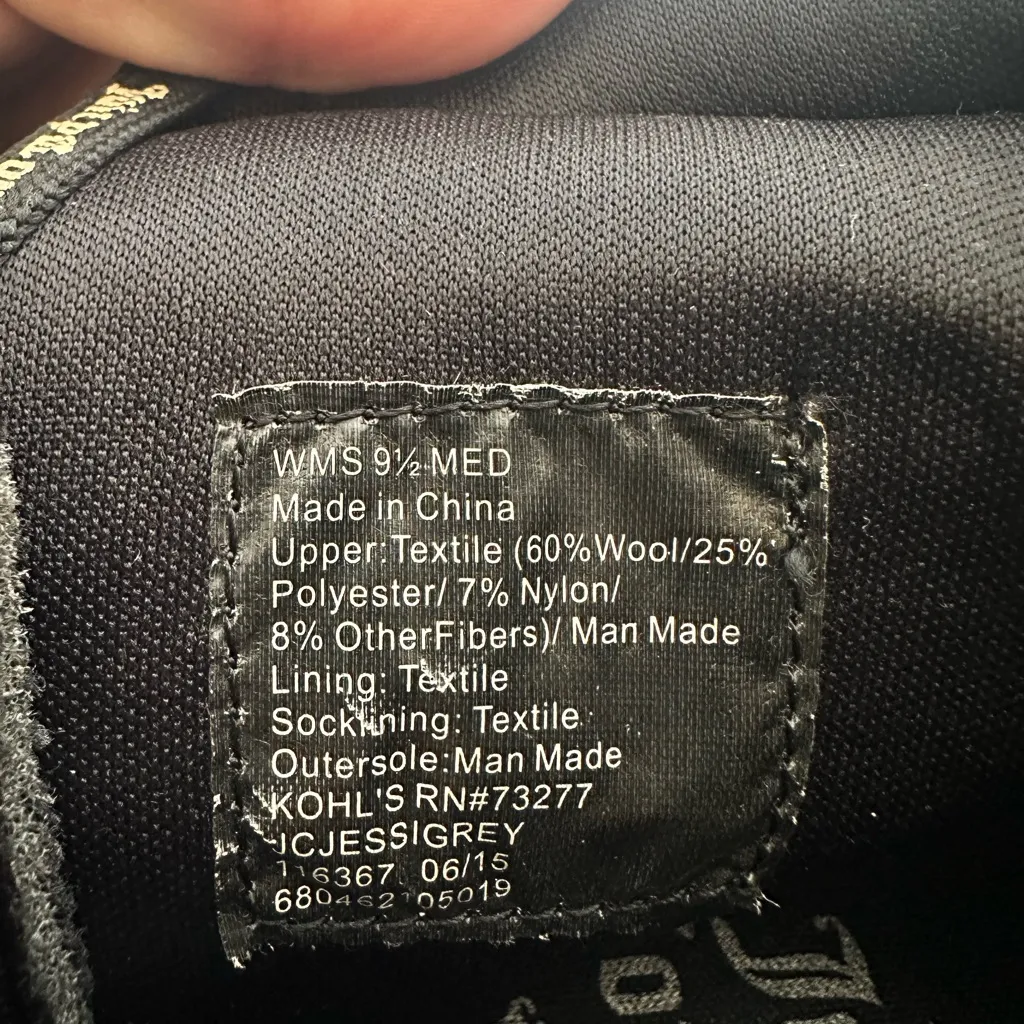 JUICY COUTURE Jessi Grey Boots Women's size 9.5 Lace-up side zipper black bootie - Image 7