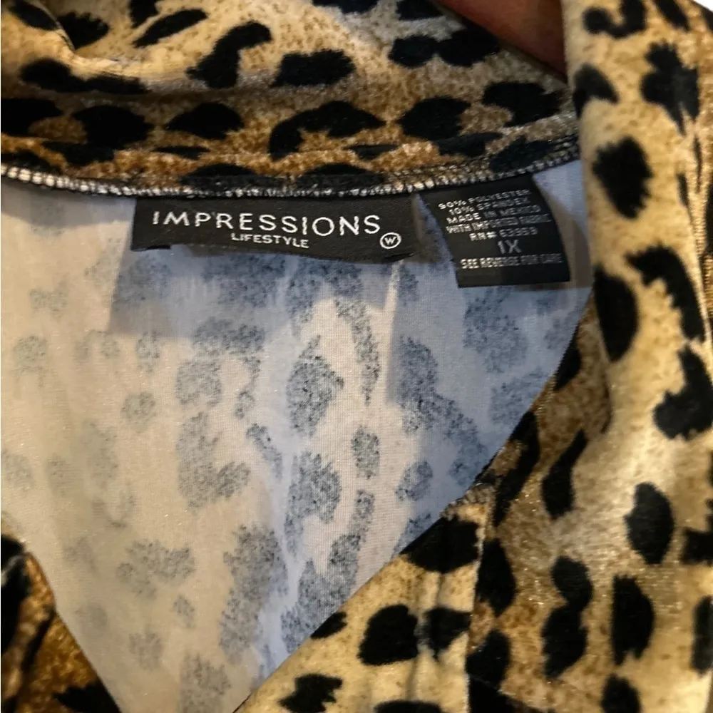 Impressions Lifestyle‎ long sleeve leopard print velvet shirt - Image 9