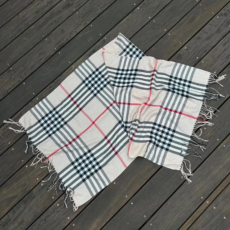 Vintage Pashmina and Silk Cream/Black Plaid Shawl Scarf Wrap - Image 3