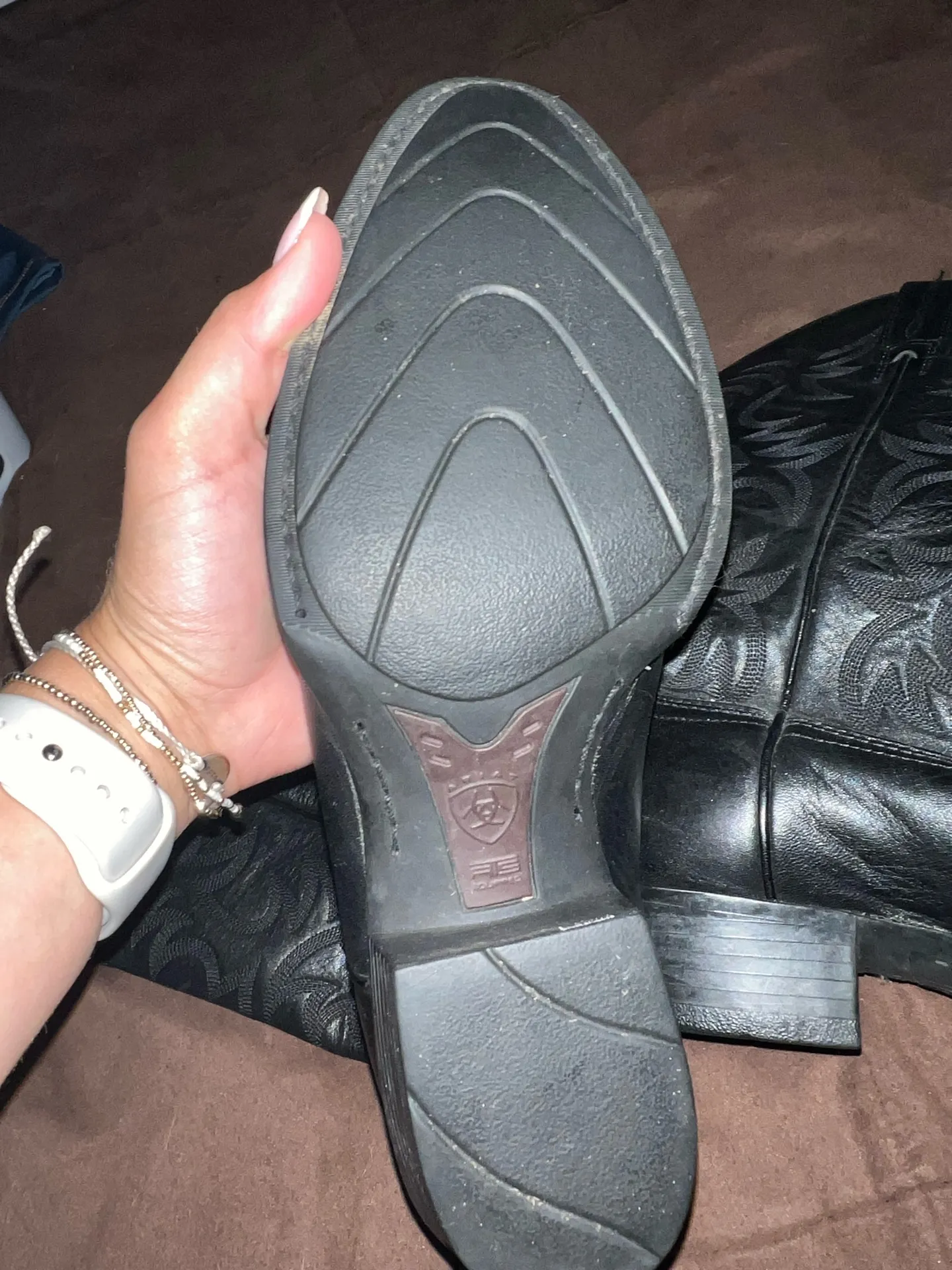 Ariat Heritage R Toe Western Boot in Black Deertan - Image 3