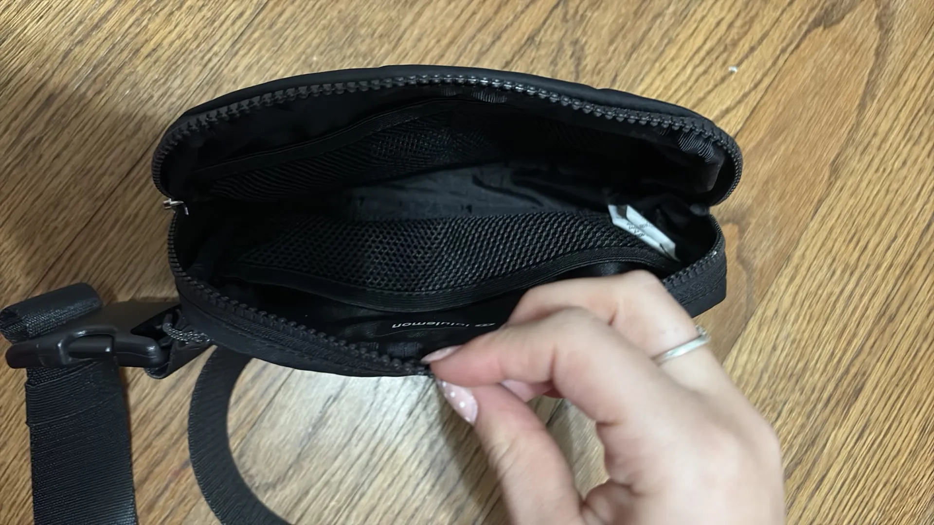 Lululemon Belt Bag - Image 4