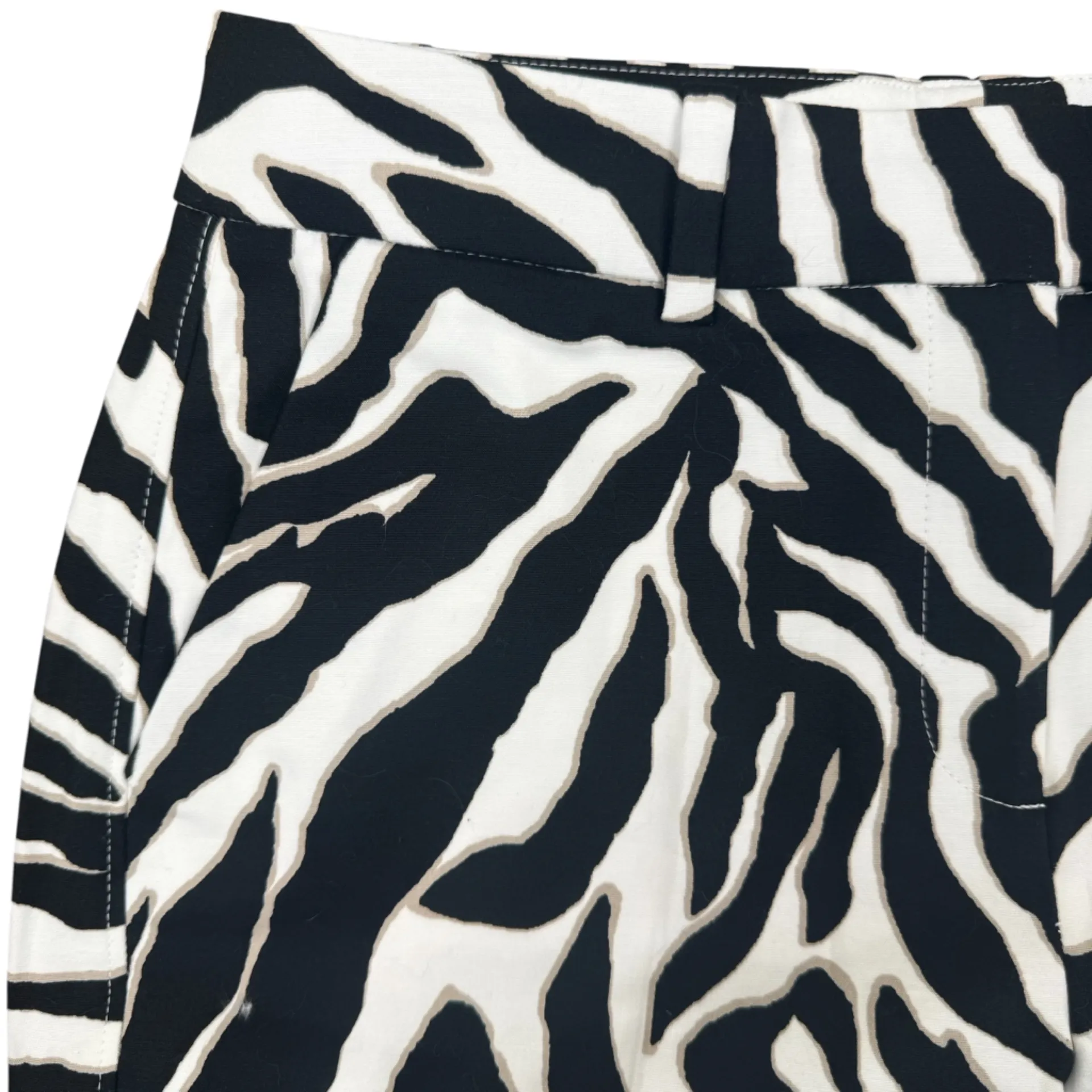 NWT WHBM The 5” Short Zebra Animal Print Size 2 Casual Resort Classic - Image 6