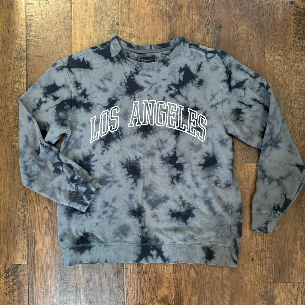 TARGET’s Orignal Use Los Angeles tie dye sweatshirt, unisex, size L - Image 3