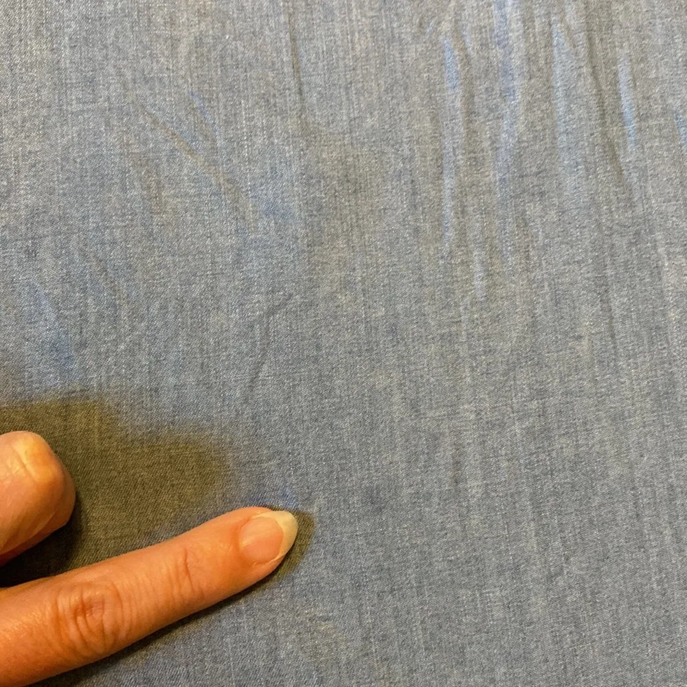 Tommy Bahama Cold-shoulder chambray dress - Image 4