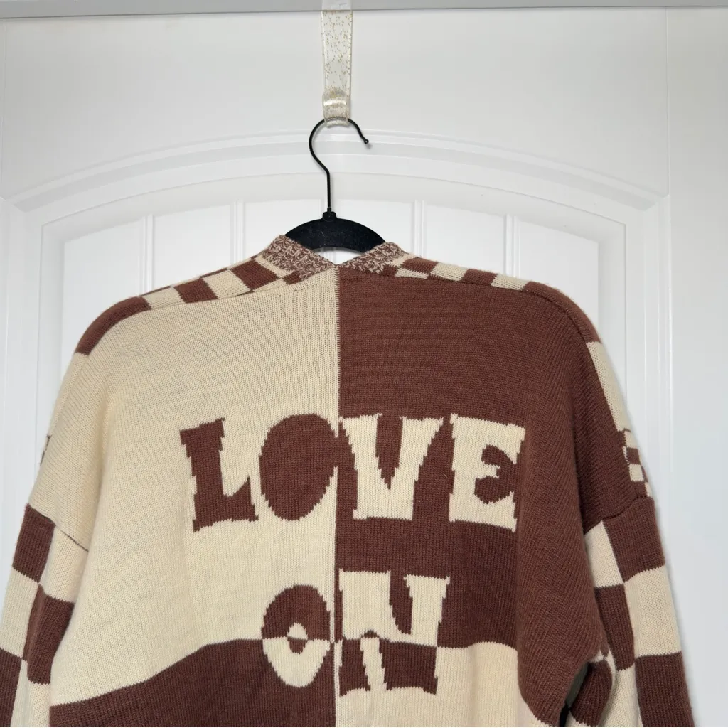 Harry’s Hidden Angels Medium Brown Cream Checkered Cardigan Love On Tour Retro - Image 7