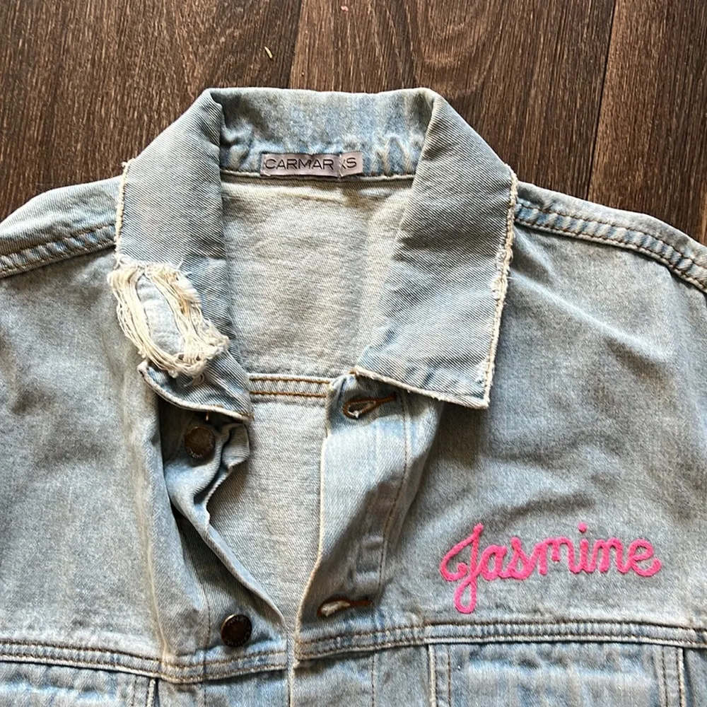 Cropped Denim Jacket Size XS - Image 2