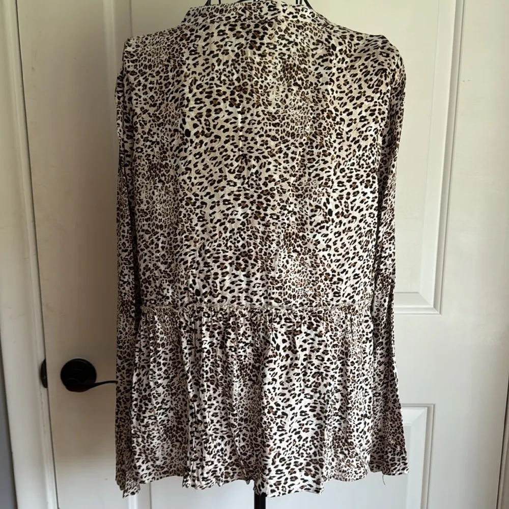 Emery Rose button down cheetah print Peplin shirt Black Size L - Image 3
