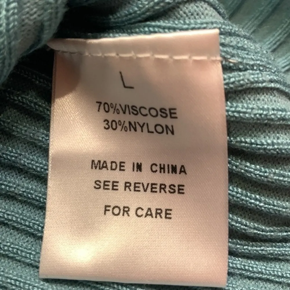 Wishlist NWT ruched ribbed sweetheart knit top dusty aqua junior large - Image 6