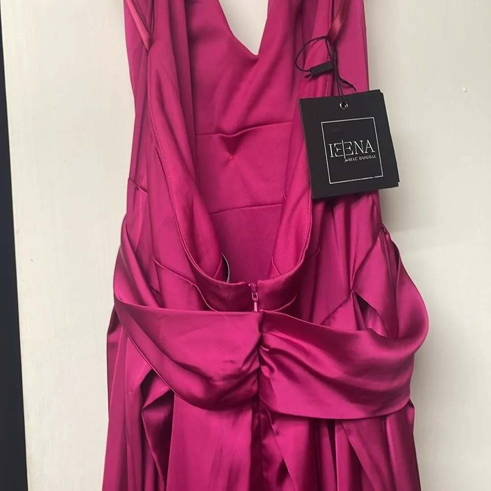 Mac Duggal Ieena Pleated Satin Tie-Waist Gown size 6 - Image 10