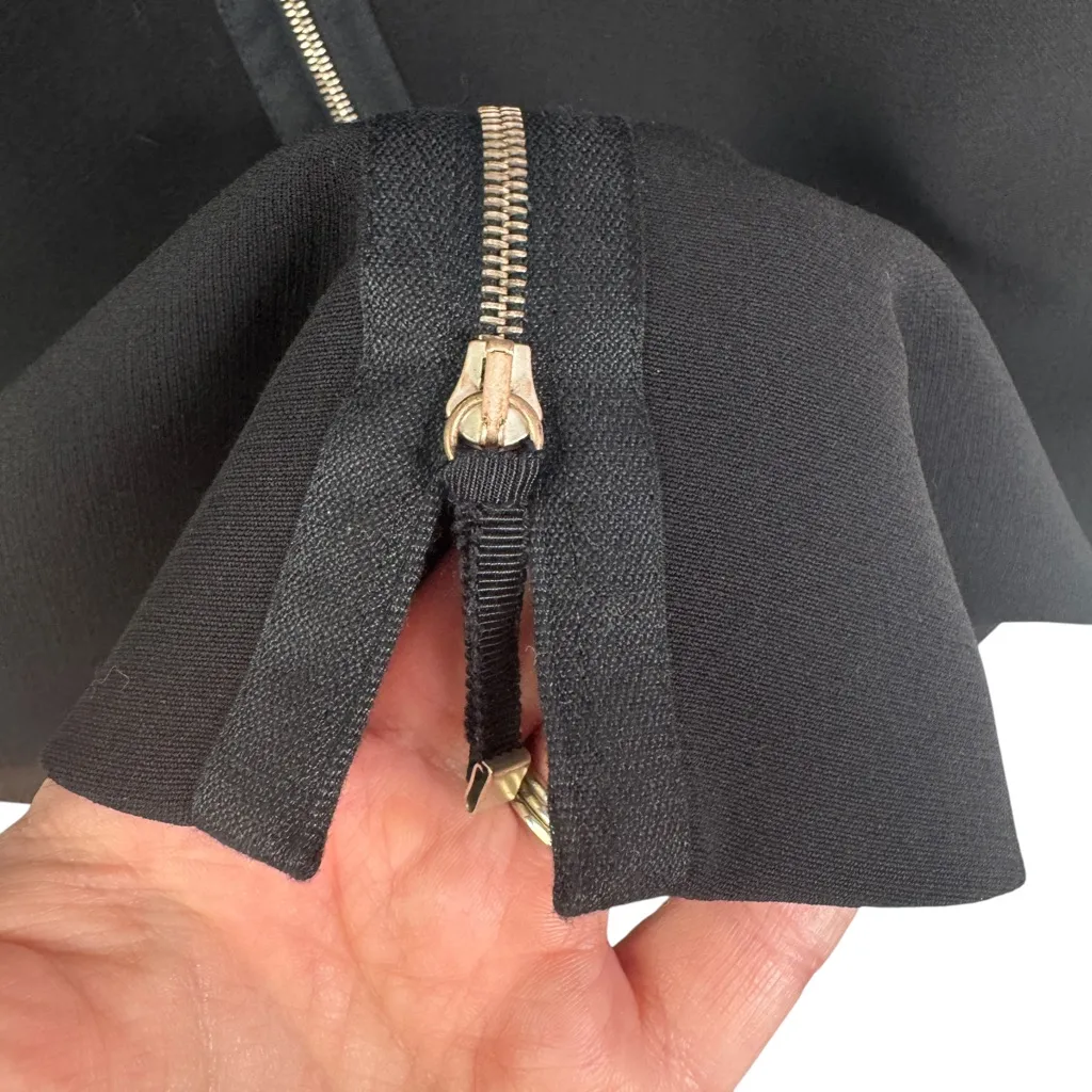 VICTORIA BECKHAM Runway Spring/Summer 2012 Collection Wool Silk One Shoulder 4 - Image 9