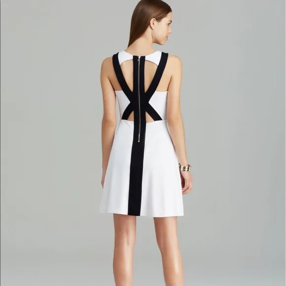 Bailey 44 defensive end dress - Image 2