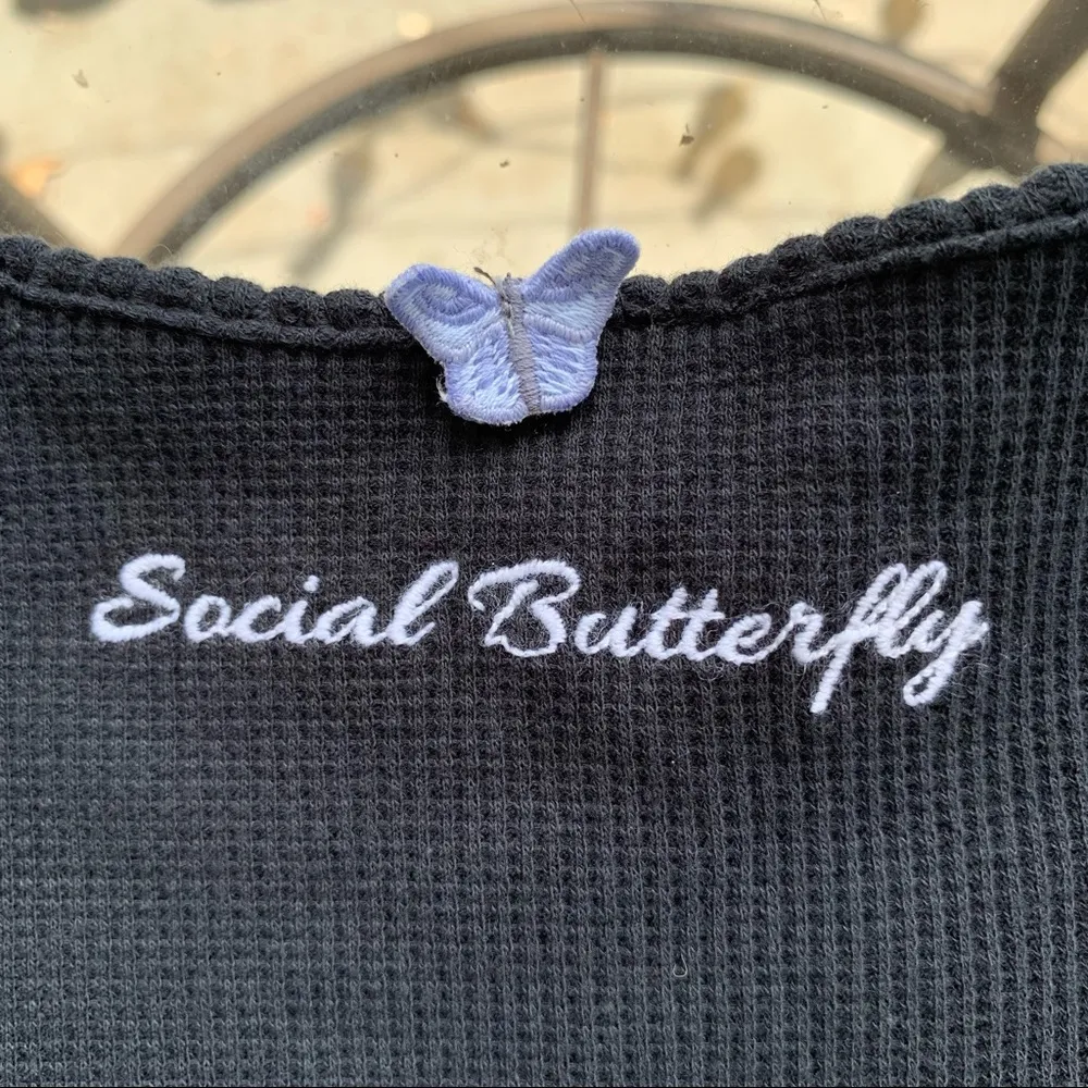 Forever 21 Social Butterfly Crop Tank in Black - Medium, Sleeveless, Embroidered - Image 4