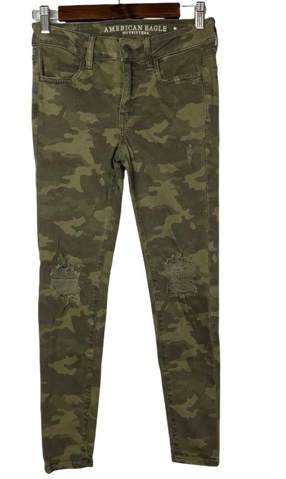 American Eagle AEO Distressed Camo Skinny Jegging Jeans 2 S - Image 3