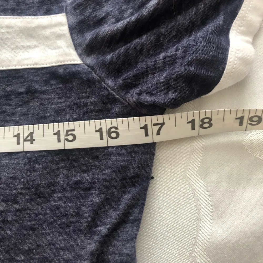 Forever 21 Burnout Short Sleeve Tee Navy L NWT - Image 7