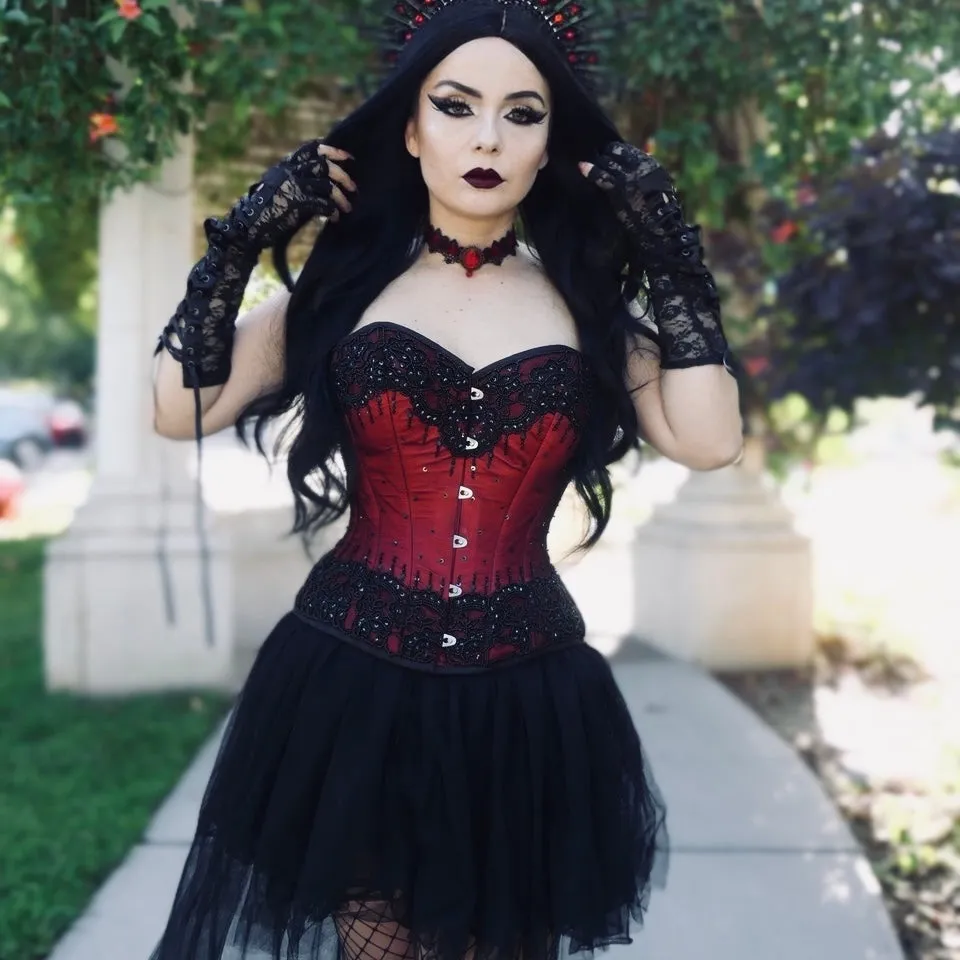 Elegant Red and Black Corset Size 24 - Image 14