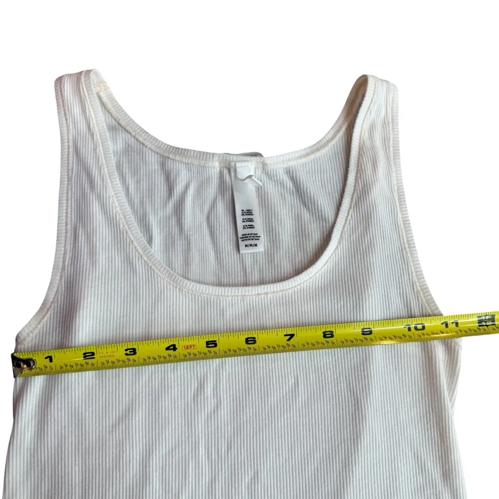 Skims Women’s Size M Cotton Rib Tank White‎ Cream Crop Top Simple Basic Staple - Image 6
