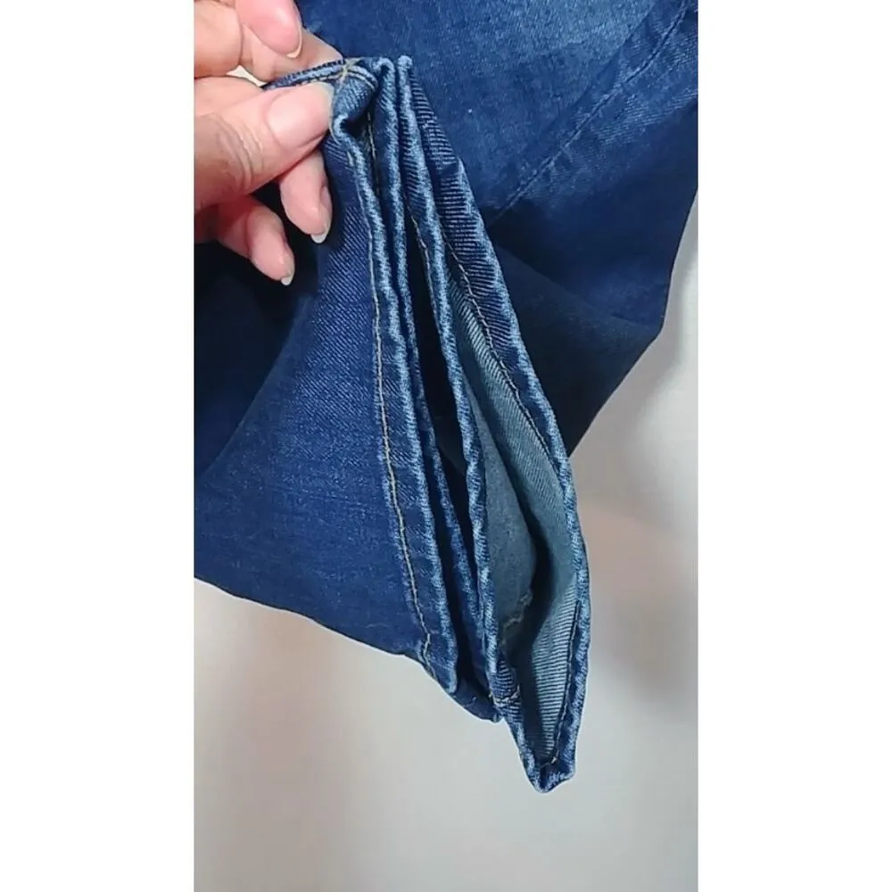 Lucky Brand Sweet Jean Crop Medium Wash size 6 24.5” inseam - Image 3