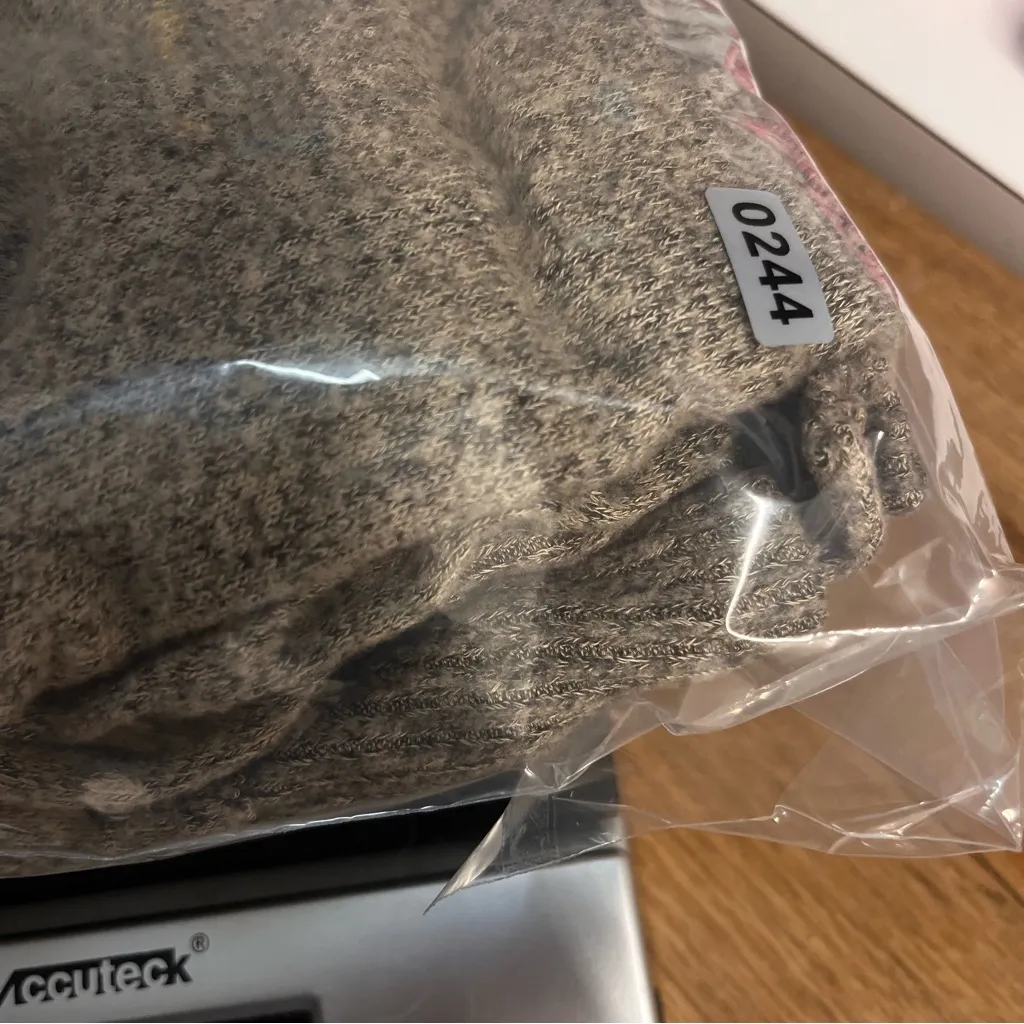 JODIFL sweater oversized heathered tan crew neck sweater side slit ribbed M L - Image 10