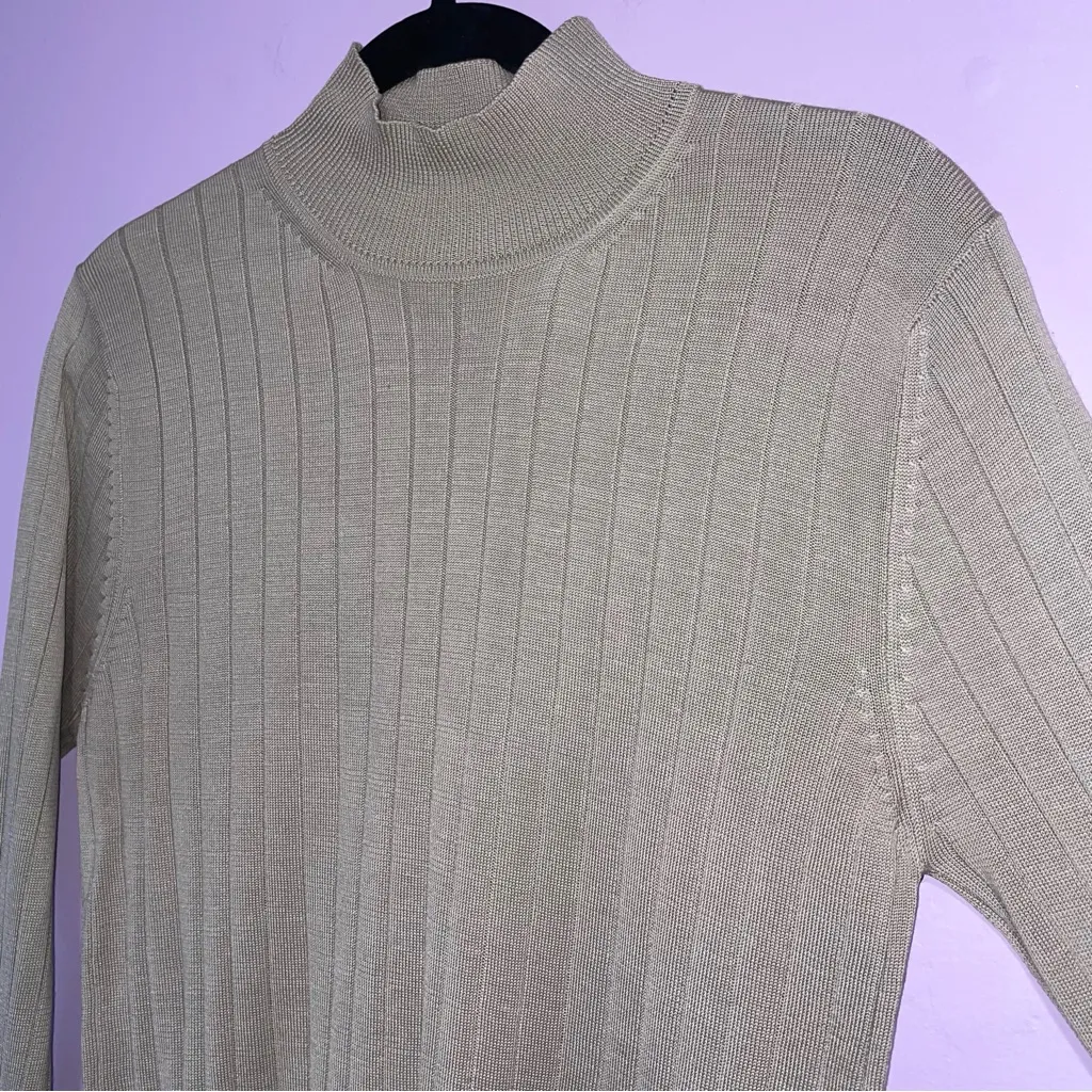 Silx Silk Knit Ribbed Sweater Women M Normcore Neutral Minimalist Contemporary Tan Size M - Image 2
