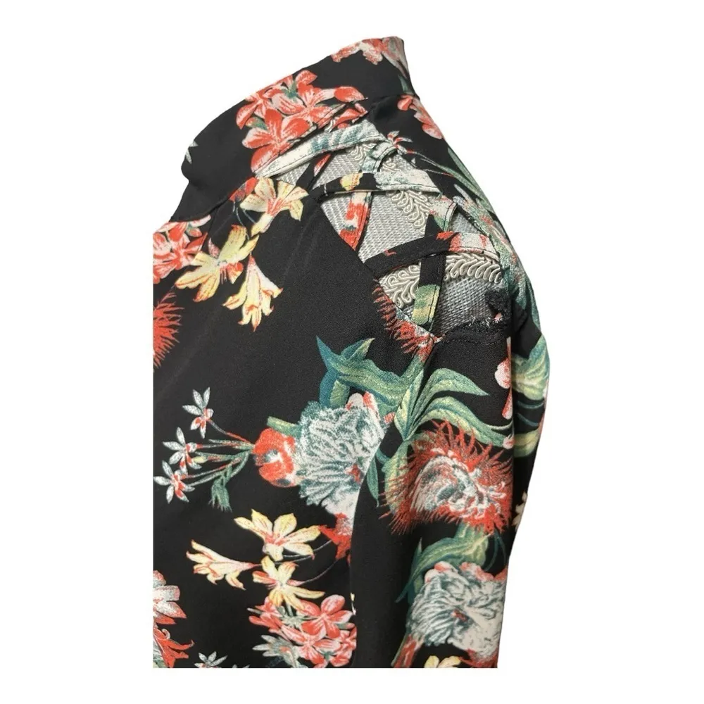 Liberty Love Ladies Size XL Black Multicolor Floral Blouse - Image 5