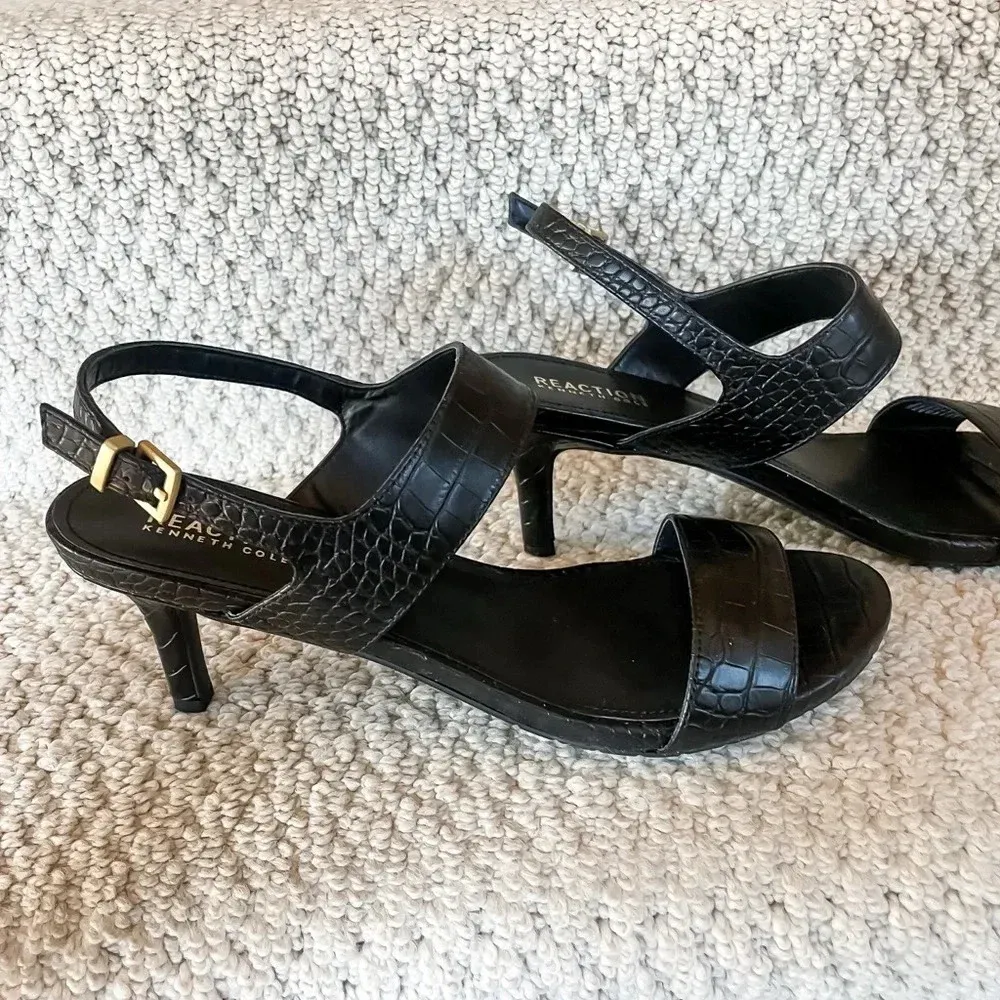 Kenneth Cole Reaction Black Croc Embossed Dee Two Band Slingback Heel - Image 3