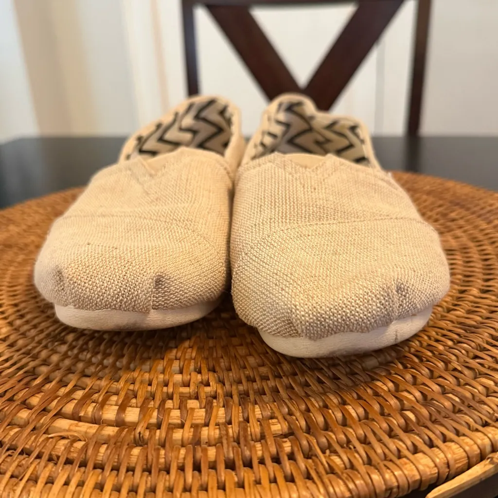 TOMS Natural Canvas Slip-Ons - Image 6