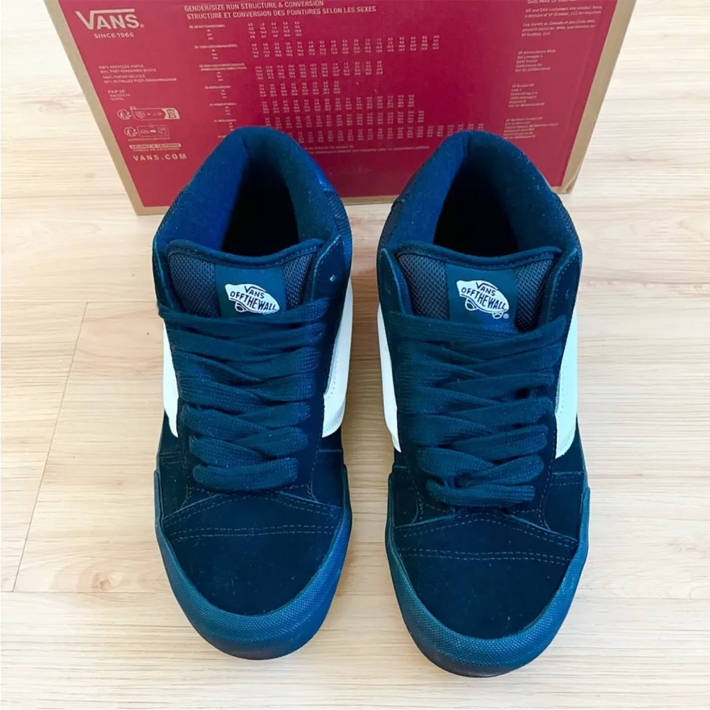 Vans KNU MID UNISEX - Skate shoes
Women 9.5 US Mens 8.0US - Image 3