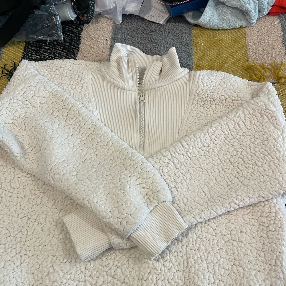 Women’s Aerie White Sherpa Quarter-Zip Pullover Cozycore Casual Lounge XS - Image 9