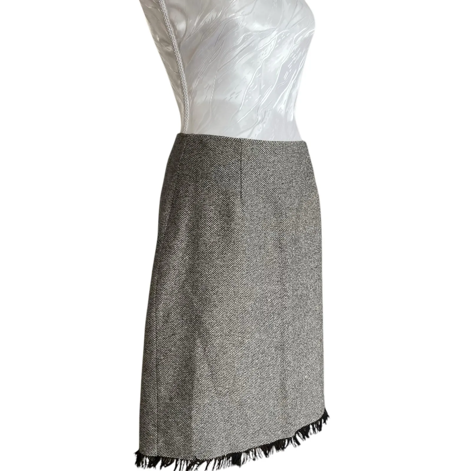 JJill Tweed Gray Fringe Wool Silk Pencil Skirt Women Sz 6 Knee Length Office Fem - Image 5