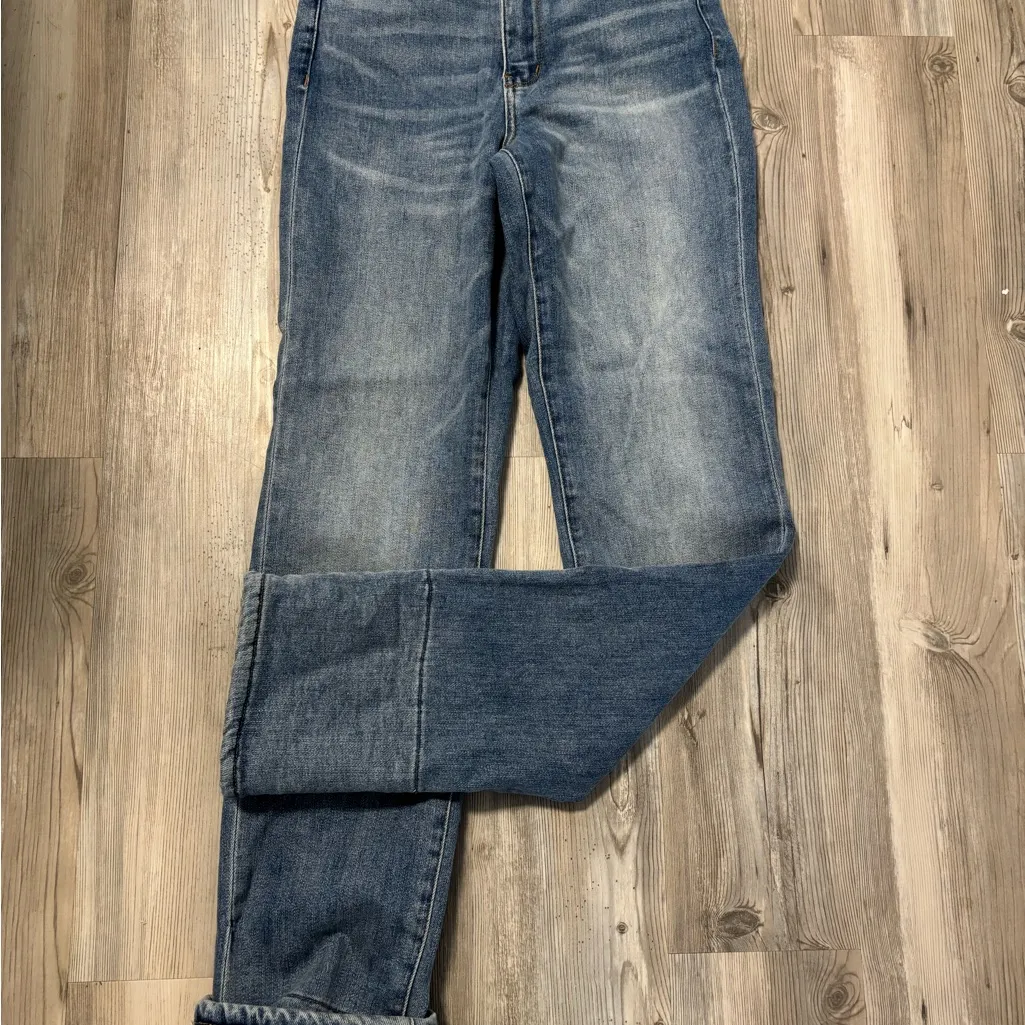 Judy Blue Sherpa Cuff Straight Fit Jeans – Size 3/26 – NWT - Image 2