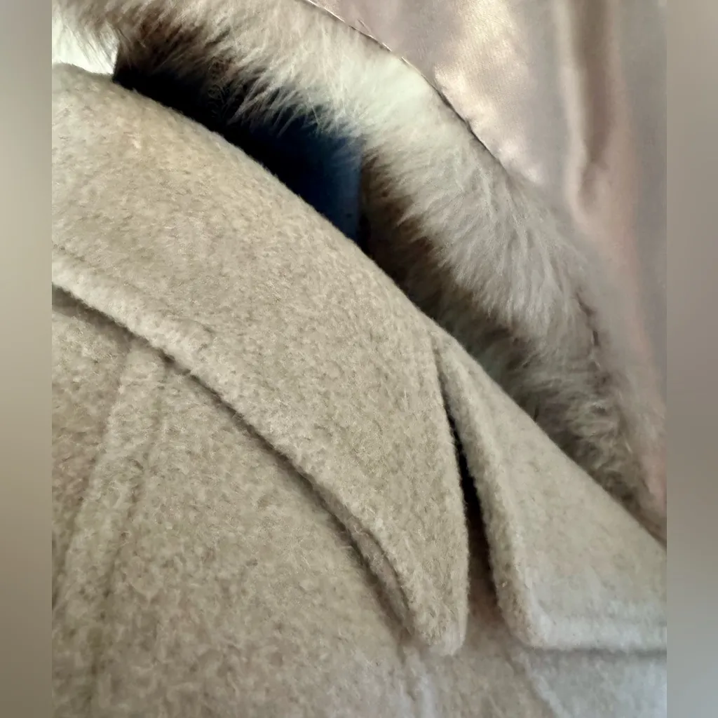 Winter Coat Wool Cashmere Orig Ret. $3000 (1980)
Vintage De Mar’s Tan Size M - Image 6