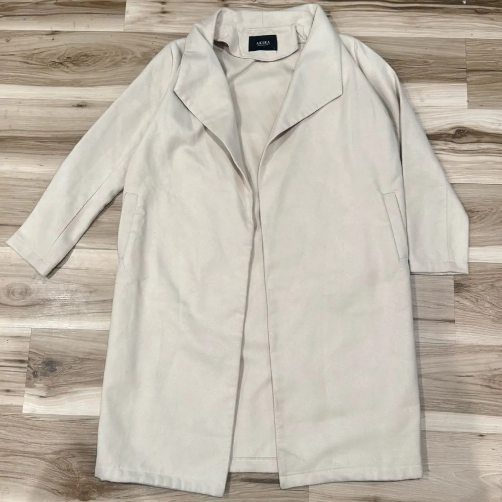 Akira Buttonless Tan Open Front Trench Coat Women’s Medium - Image 2