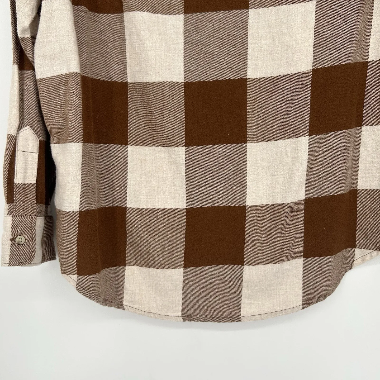 Old Navy Flannel The Boyfriend Shirt Brown Cream Neutral Oversized Size M - Image 8