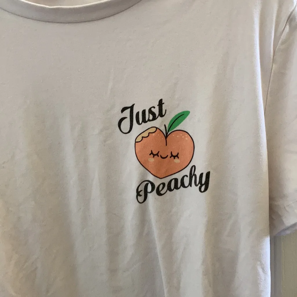 FINAL MARKDOWN Ladies weekend edition just peachy tee xl White - Image 2
