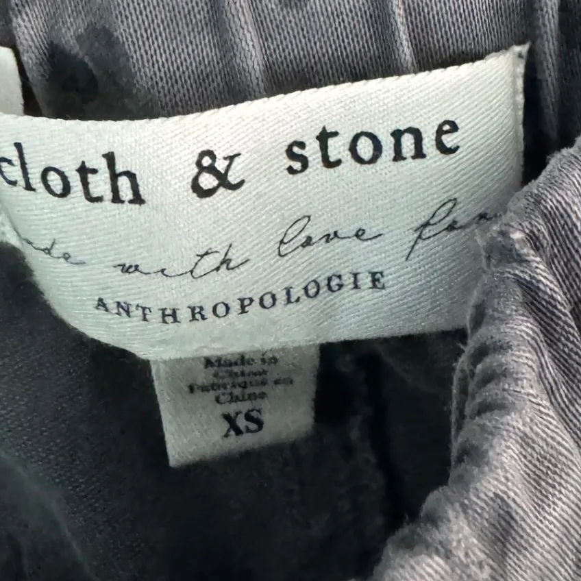 Cloth & Stone Anthropologie Gray Leopard Print Drawstring Jogger Pants Size XS - Image 4