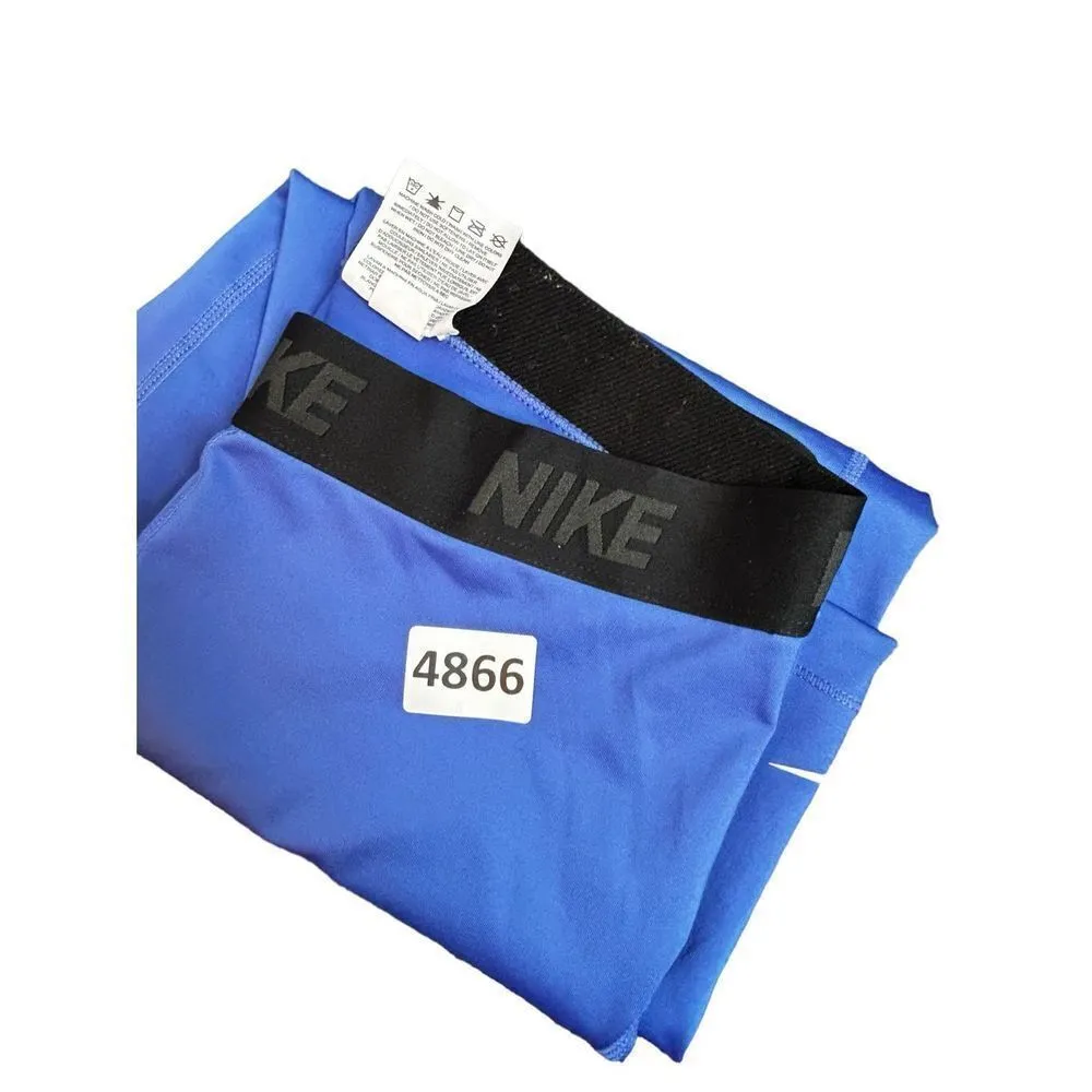 Nike cobalt blue capri activewear leggings size L 18” in seam - Image 6